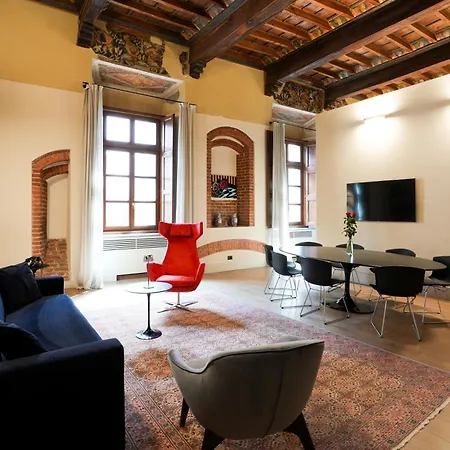 Palazzo Zoya - Elegant Historic - Center - Near Langhe & Monferrato