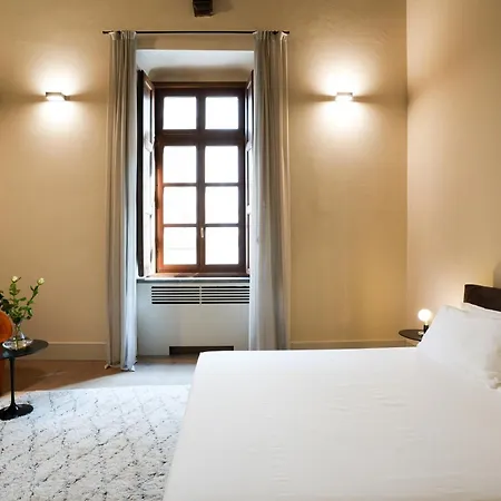 アパート Palazzo Zoya - Elegant Historic - Center - Near Langhe & Monferrato