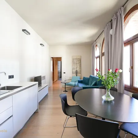 Palazzo Zoya - Elegant Historic - Center - Near Langhe & Monferrato Apartment