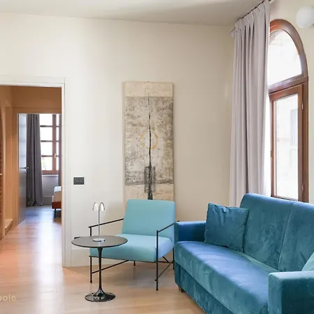 アパート Palazzo Zoya - Elegant Historic - Center - Near Langhe & Monferrato