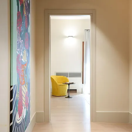 アパート Palazzo Zoya - Elegant Historic - Center - Near Langhe & Monferrato *